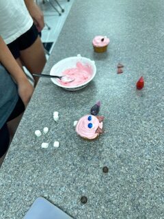 Cupcake Decorated Like a Pig